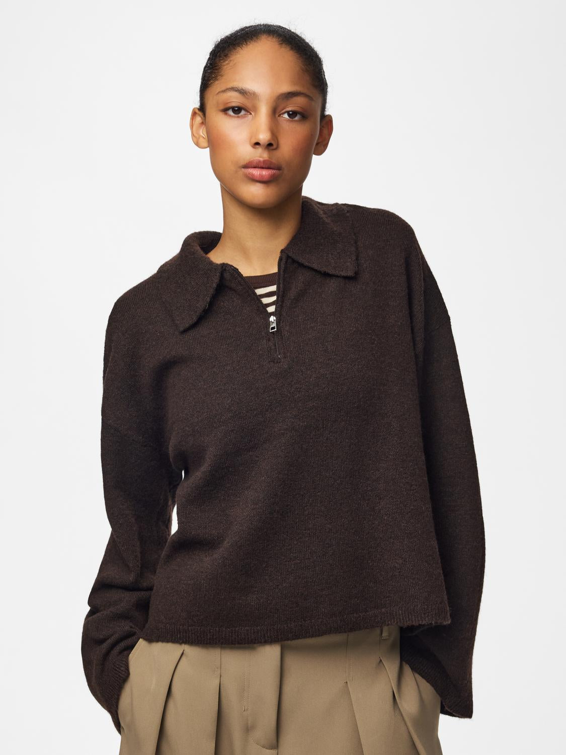 model_shot-front